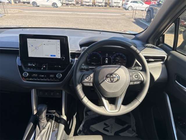 トヨタ カローラクロス ２．０ Ｚ R7年 (近畿) 99