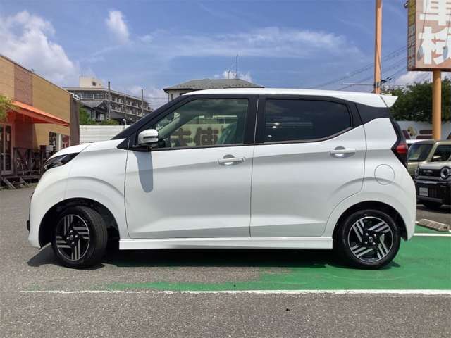 日産 デイズ ６６０ ハイウェイスターＸ R8年 (近畿) 99