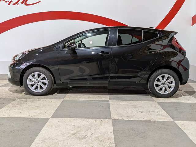トヨタ アクア １．５ Ｚ Ｅ－ＦＯＵＲ ４ＷＤ R6年 (東北) 99
