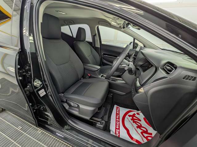 トヨタ アクア １．５ Ｚ Ｅ－ＦＯＵＲ ４ＷＤ R6年 (東北) 99