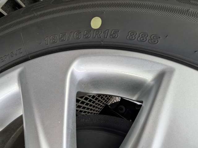 トヨタ アクア １．５ Ｚ Ｅ－ＦＯＵＲ ４ＷＤ R6年 (東北) 99
