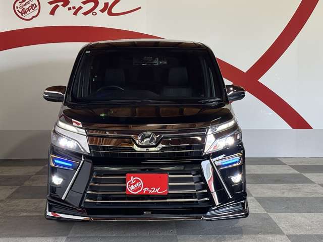 トヨタ ヴォクシー ２．０ ＺＳ 煌ＩＩ ４ＷＤ H30年 (東北) 99