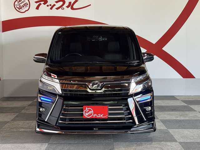 トヨタ ヴォクシー ２．０ ＺＳ 煌ＩＩ ４ＷＤ H30年 (東北) 99