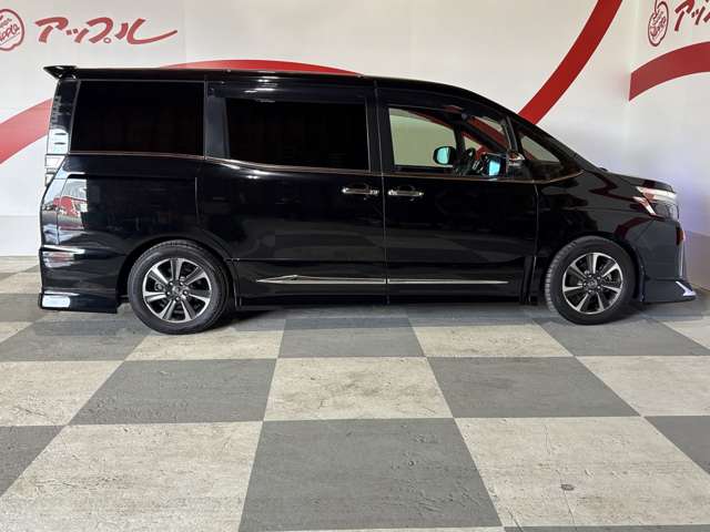トヨタ ヴォクシー ２．０ ＺＳ 煌ＩＩ ４ＷＤ H30年 (東北) 99