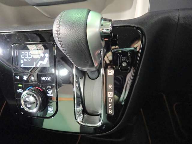 トヨタ パッソ １．０ モーダ チャーム R2年 (近畿) 99