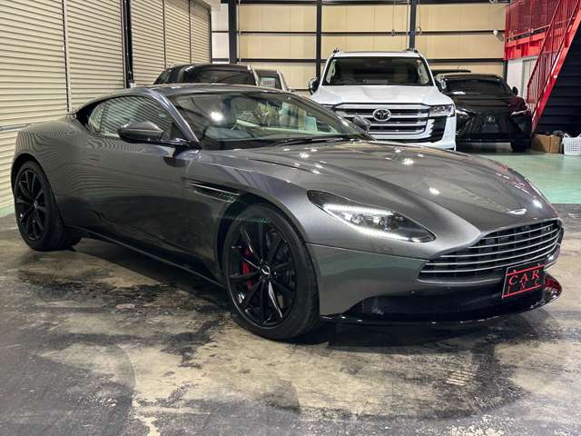 アストンマーティン ＤＢ１１ Ｖ８ H30年 (関東) 99