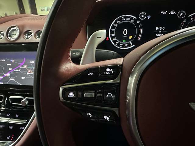 アストンマーティン ＤＢＸ ４．０ ４ＷＤ R3年 (関東) 99