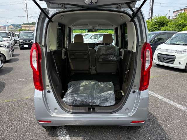 ホンダ Ｎ　ＢＯＸ ６６０ Ｌ R4年 (近畿) 99