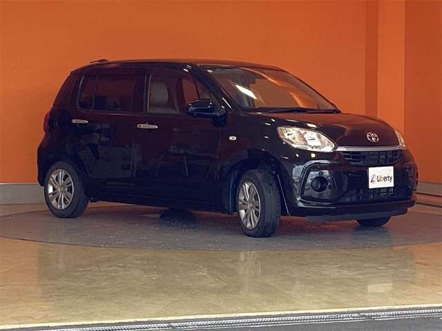 トヨタ パッソ １．０ Ｘ R3年 (近畿) 99