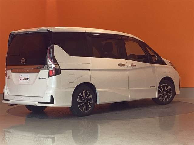 日産 セレナ １．２ Ｅ－ＰＯＷＥＲ ハイウェイスター Ｖ R3年 (近畿) 99