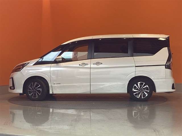 日産 セレナ １．２ Ｅ－ＰＯＷＥＲ ハイウェイスター Ｖ R3年 (近畿) 99