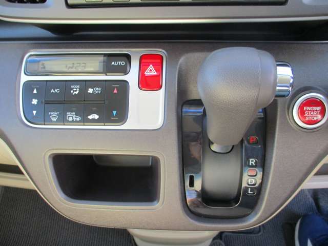 ホンダ Ｎ−ＯＮＥ ６６０ Ｇ Ｌパッケージ ４ＷＤ H25年 (関東) 99