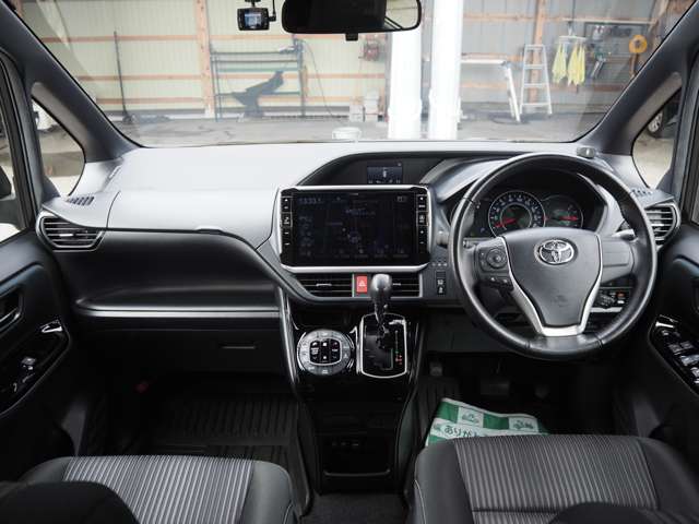 トヨタ ヴォクシー ２．０ ＺＳ H29年 (甲信越・北陸) 99