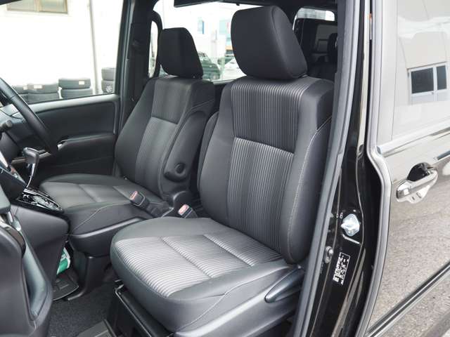 トヨタ ヴォクシー ２．０ ＺＳ H29年 (甲信越・北陸) 99