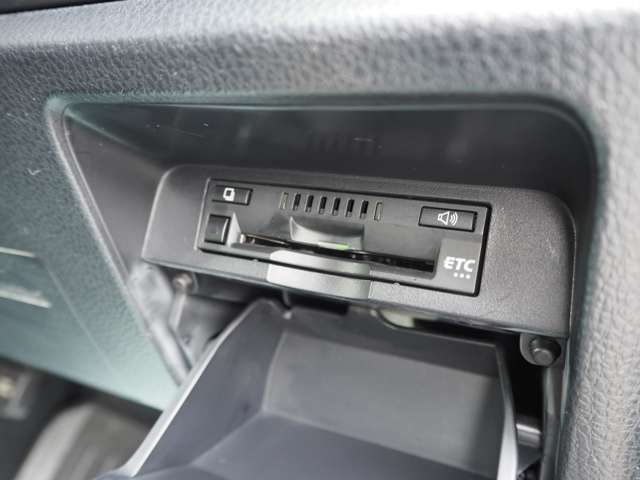トヨタ ヴォクシー ２．０ ＺＳ H29年 (甲信越・北陸) 99