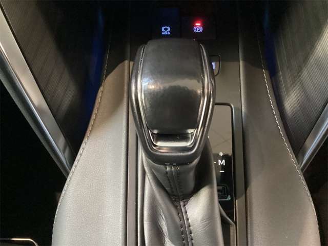 トヨタ ハリアー ２．０ Ｚ R3年 (近畿) 99