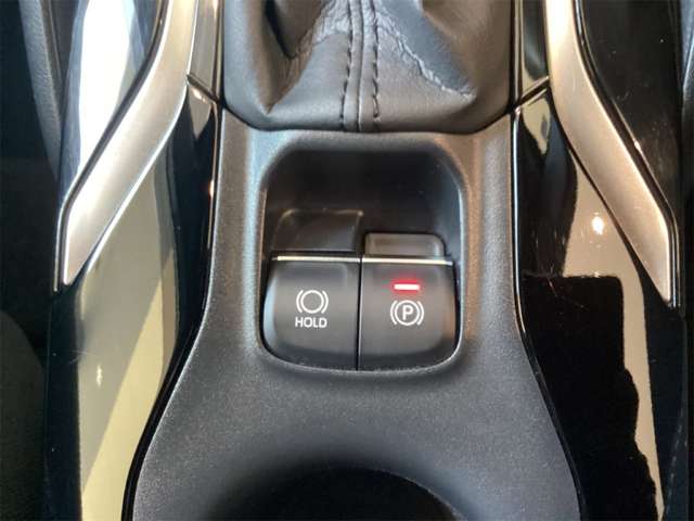 トヨタ カローラスポーツ １．２ Ｇ R3年 (近畿) 99