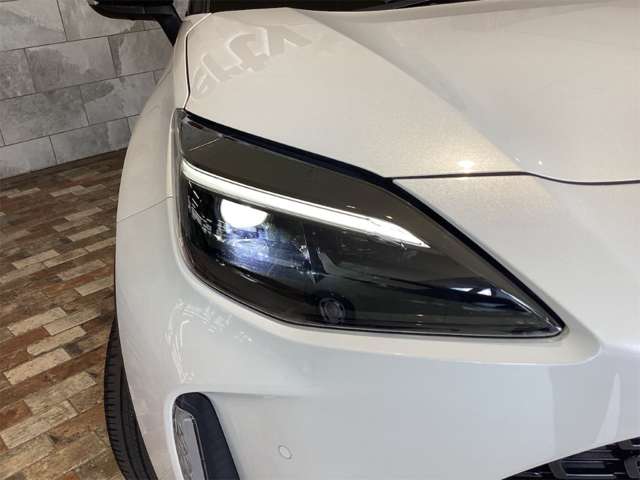 トヨタ ヤリスクロス　ハイブリッド １．５ ハイブリッド Ｚ R5年 (近畿) 99
