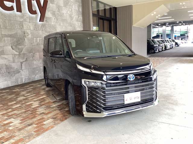 トヨタ ヴォクシー １．８ ハイブリッド Ｓ－Ｇ R5年 (近畿) 99