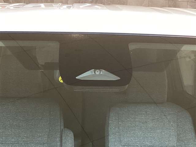 トヨタ シエンタ　ハイブリッド ハイブリッド １．５ Ｚ R5年 (近畿) 99