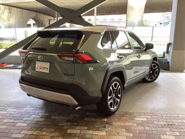 トヨタ ＲＡＶ４ ２．０ アドベンチャー ４ＷＤ R3年 (近畿) 99