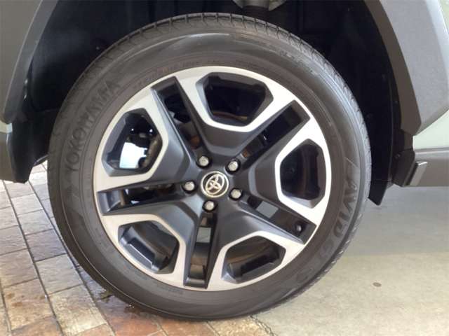 トヨタ ＲＡＶ４ ２．０ アドベンチャー ４ＷＤ R3年 (近畿) 99
