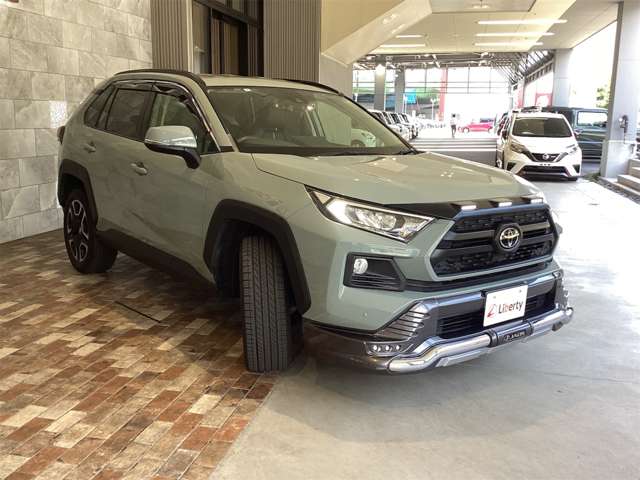 トヨタ ＲＡＶ４ ２．０ アドベンチャー ４ＷＤ R2年 (近畿) 99