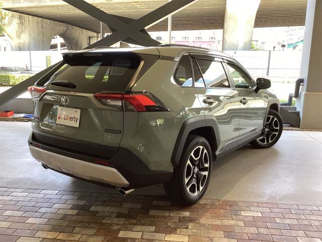 トヨタ ＲＡＶ４ ２．０ アドベンチャー ４ＷＤ R2年 (近畿) 99