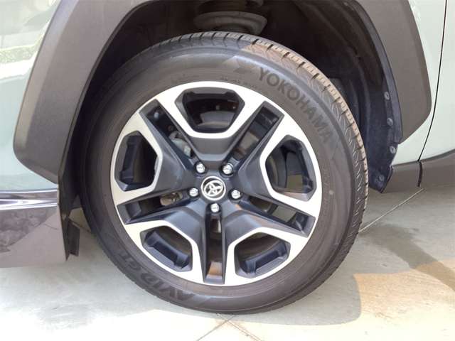 トヨタ ＲＡＶ４ ２．０ アドベンチャー ４ＷＤ R2年 (近畿) 99