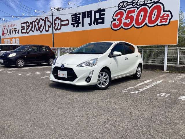 トヨタ アクア １．５ Ｓ スタイルブラック H28年 (近畿) 99