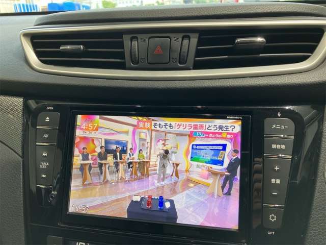 日産 エクストレイル ２．０ ２０ＸＴＴ エマージェンシーブレーキパッケージ ２列車 ４ＷＤ H28年 (近畿) 99