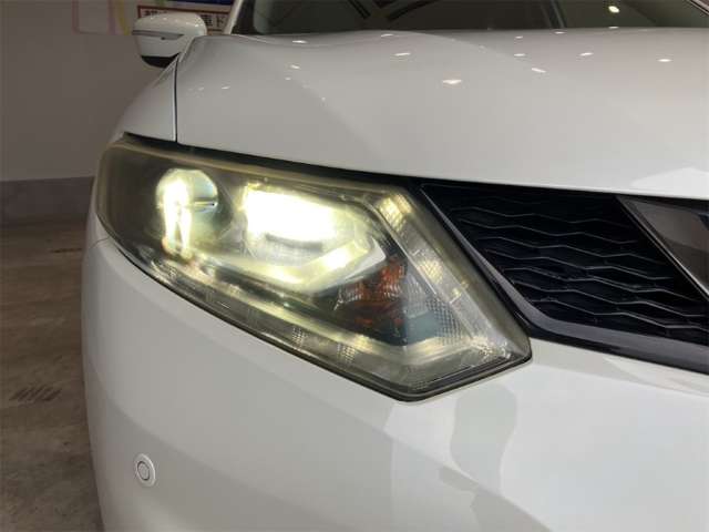 日産 エクストレイル ２．０ ２０ＸＴＴ エマージェンシーブレーキパッケージ ２列車 ４ＷＤ H28年 (近畿) 99