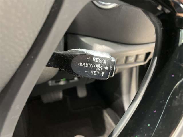 トヨタ Ｃ−ＨＲ ハイブリッド １．８ Ｇ ＬＥＤ エディション H30年 (近畿) 99