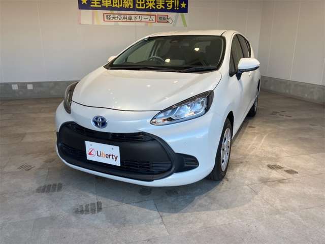 トヨタ アクア １．５ Ｘ R3年 (近畿) 99