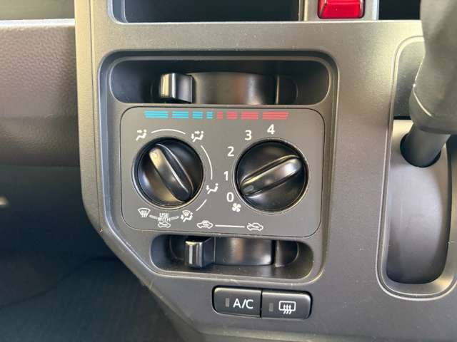 トヨタ ルーミー １．０ Ｘ R4年 (近畿) 99