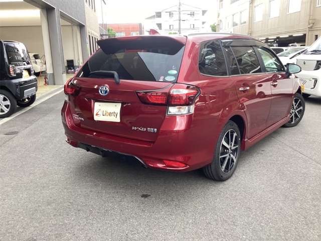 トヨタ カローラフィールダー　ハイブリッド １．５ ハイブリッド Ｇ Ｗ×Ｂ H30年 (近畿) 99