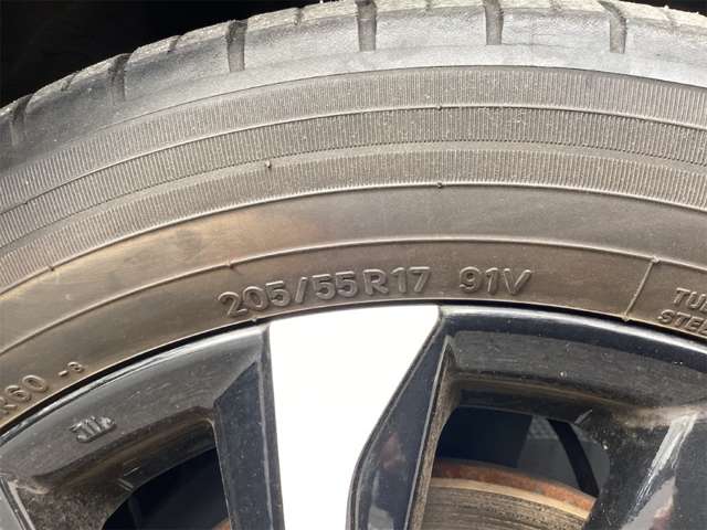 トヨタ ノア １．８ ハイブリッド Ｓ－Ｚ R5年 (近畿) 99