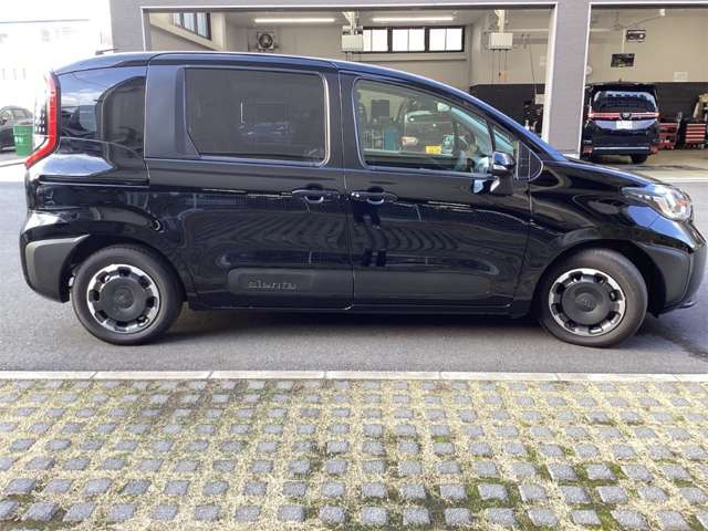 トヨタ シエンタ １．５ Ｚ R7年 (近畿) 99