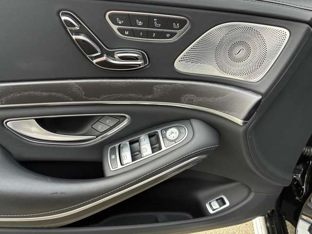 ＡＭＧ Ｓクラス Ｓ６３ ４マチック プラス ロング ４ＷＤ H29年 (近畿) 99