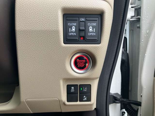 ホンダ Ｎ　ＢＯＸ ６６０ Ｇ ＥＸ ターボ ホンダセンシング R1年 (近畿) 99