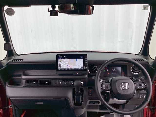 ホンダ Ｎ　ＢＯＸ カスタム ６６０ ターボ コーディネートスタイル ２トーン R8年 (近畿) 99