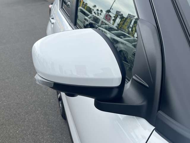 トヨタ ライズ　ハイブリッド ハイブリッド １．２ Ｚ R8年 () 99