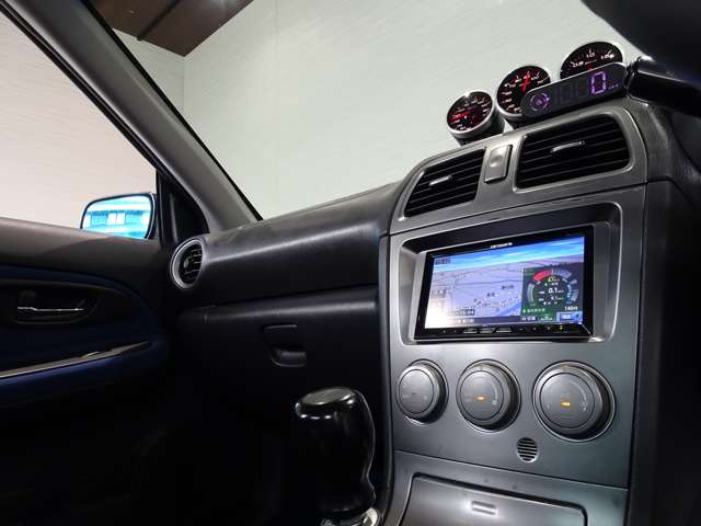 スバル インプレッサ ２．０ ＷＲＸ ４ＷＤ H16年 () 99