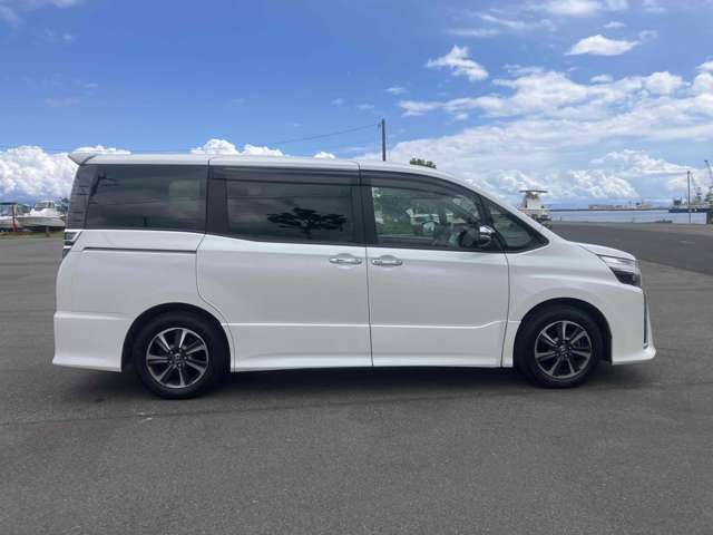 トヨタ ヴォクシー ２．０ ＺＳ 煌ＩＩ R2年 (九州・沖縄) 99