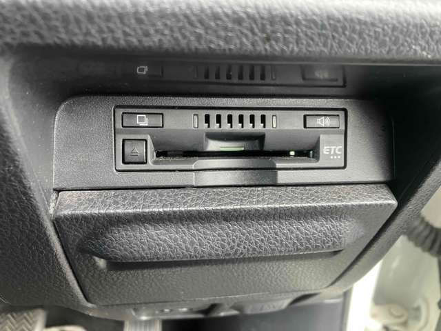 トヨタ ヴォクシー ２．０ ＺＳ 煌ＩＩ R2年 (九州・沖縄) 99