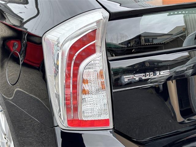 トヨタ プリウス １．８ Ｓ ツーリングセレクション H27年 (東海) 99