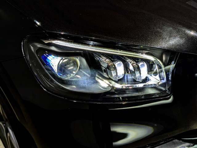 メルセデスベンツ ＧＬＳクラス ４００ Ｄ ４マチック ＡＭＧライン ディーゼルターボ ４ＷＤ R3年 () 99