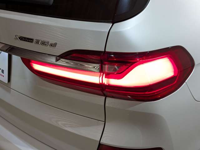 ＢＭＷ Ｘ７ Ｘドライブ３５Ｄ Ｍスポーツ ディーゼルターボ ４ＷＤ R1年 () 99