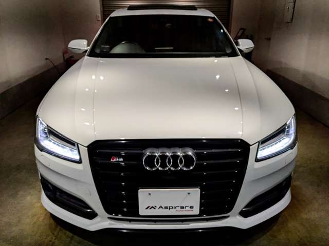 アウディ Ｓ８　プラス プラス ４ＷＤ H28年 () 99