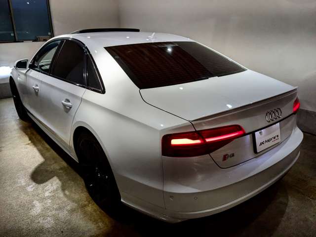 アウディ Ｓ８　プラス プラス ４ＷＤ H28年 () 99